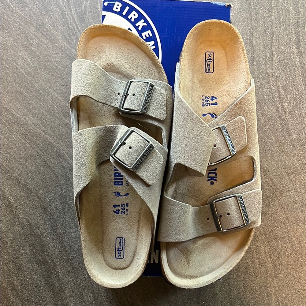 Birkenstock Women's Sandals - Light Tan Suede